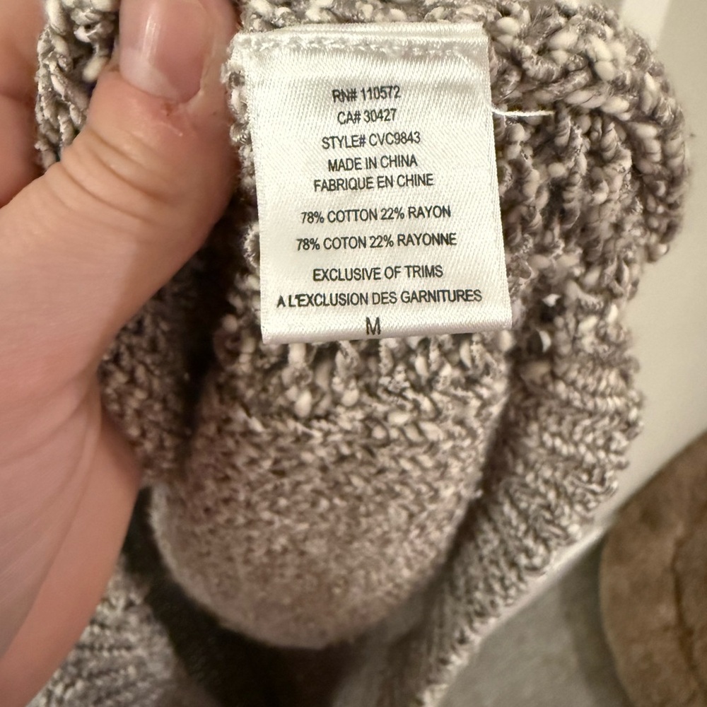 Twelfth Street by Cynthia Vincent V-Neck Sweater in Gray - Picture 3 of 4